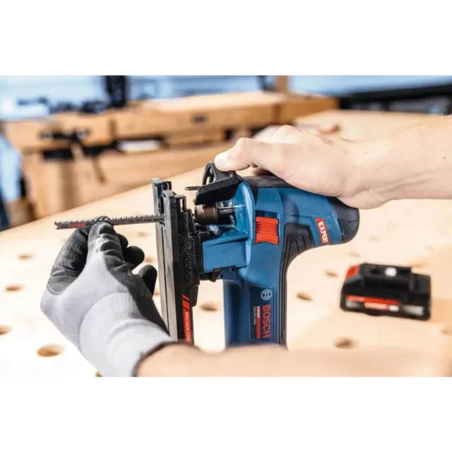 Scie sauteuse 18V Bosch Expert EXST18V-155S (sans batterie ni chargeur) - 06015B0100 — vue 6