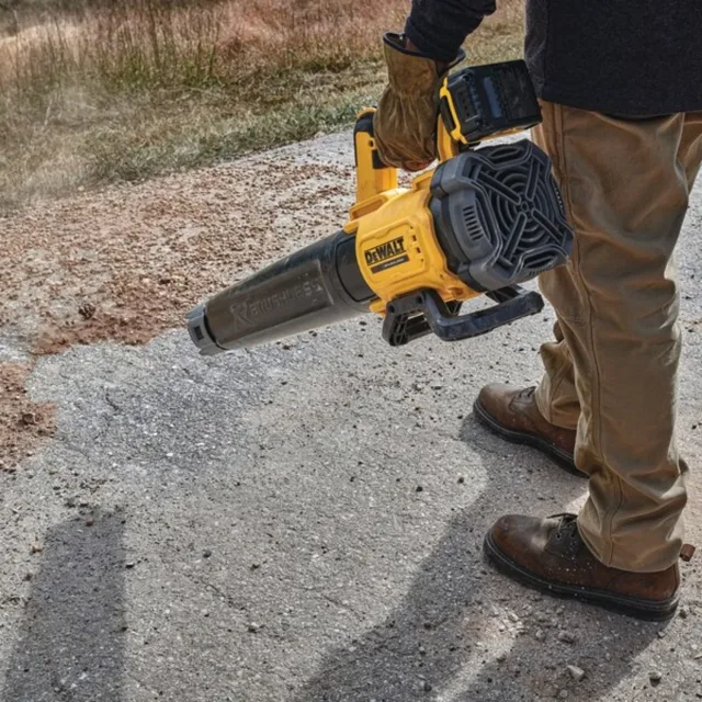 Souffleur XR 18V DEWALT (sans batterie ni chargeur) en boîte carton - DCMBL562N-XJ — vue 7