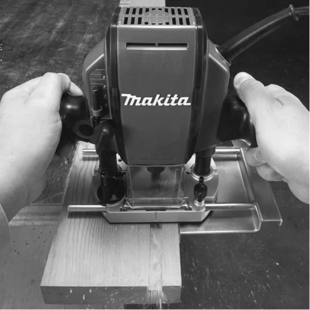 Défonceuse Makita RP0900XJ — 900 W — vue 5
